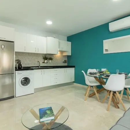 Blue & White Apartament Apartment